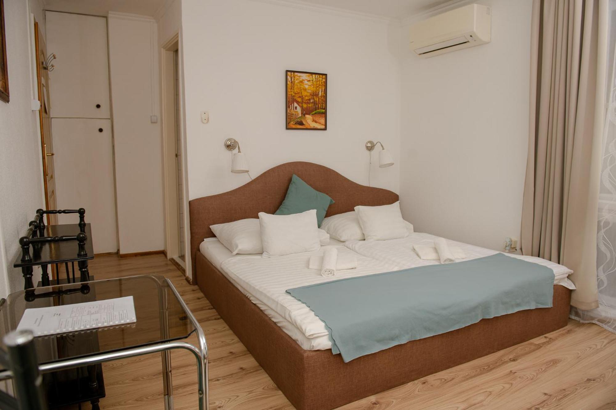 Hotel Barbizon Nyíregyháza Esterno foto