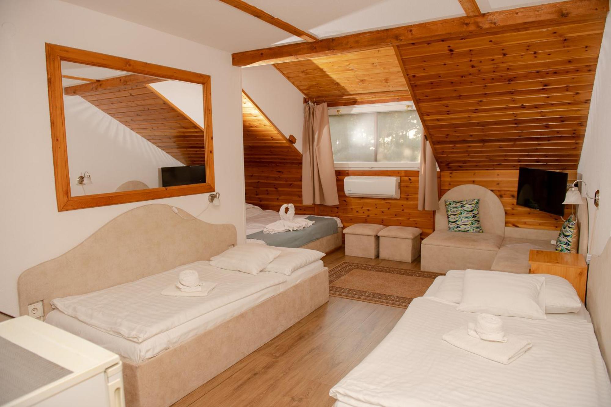 Hotel Barbizon Nyíregyháza Esterno foto