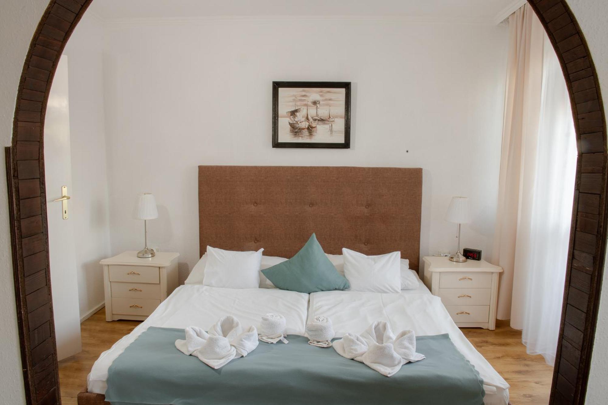 Hotel Barbizon Nyíregyháza Esterno foto