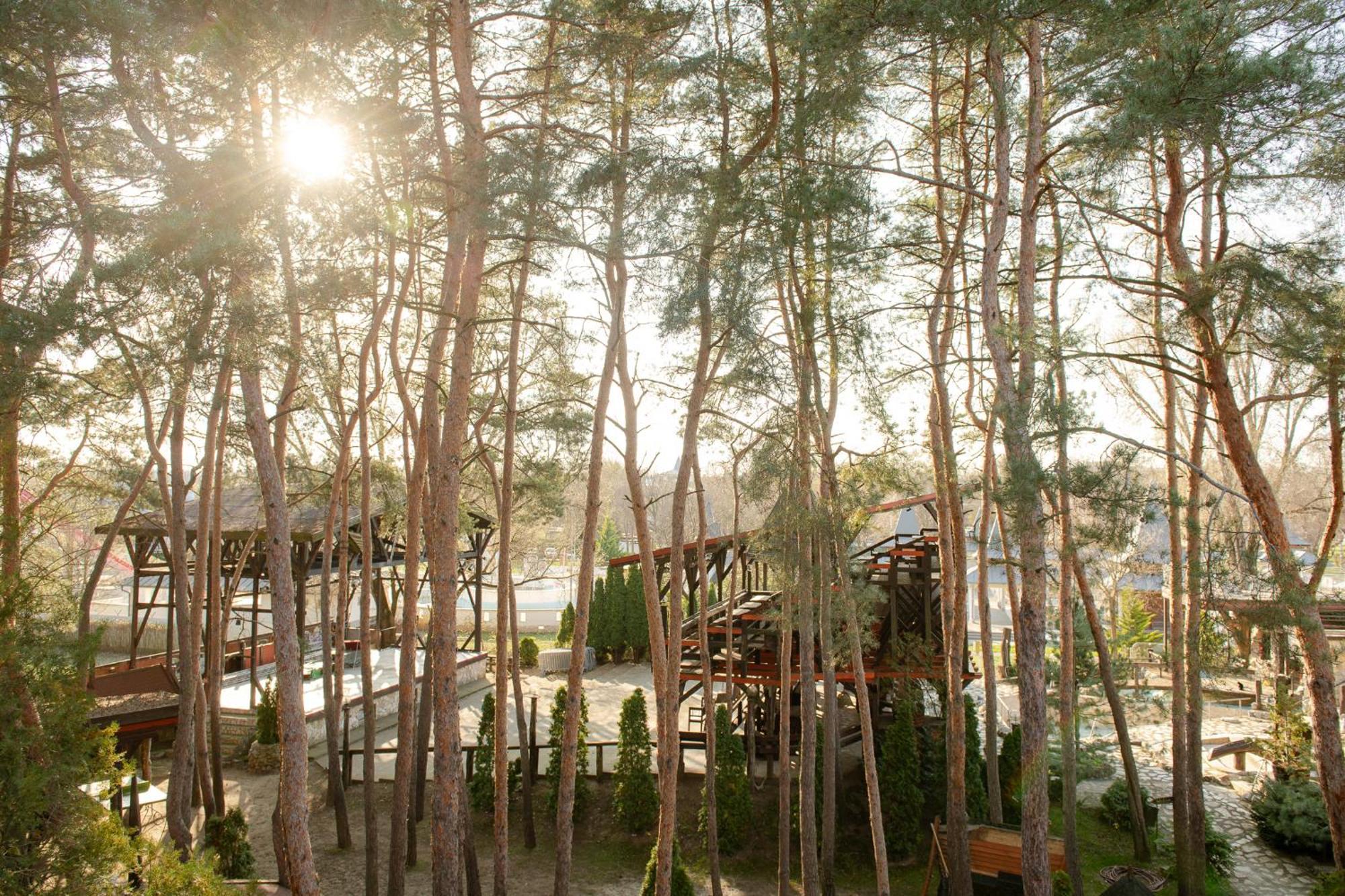 Hotel Barbizon Nyíregyháza Esterno foto